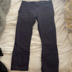 Lululemon running crops